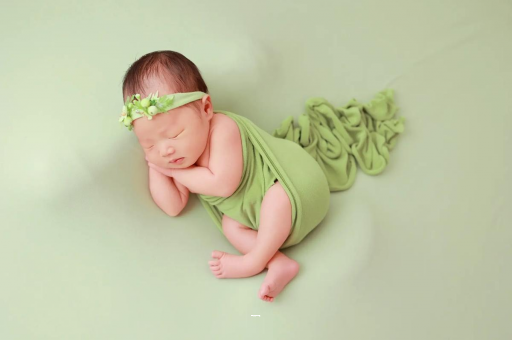 日照宝宝多大才不会吐奶